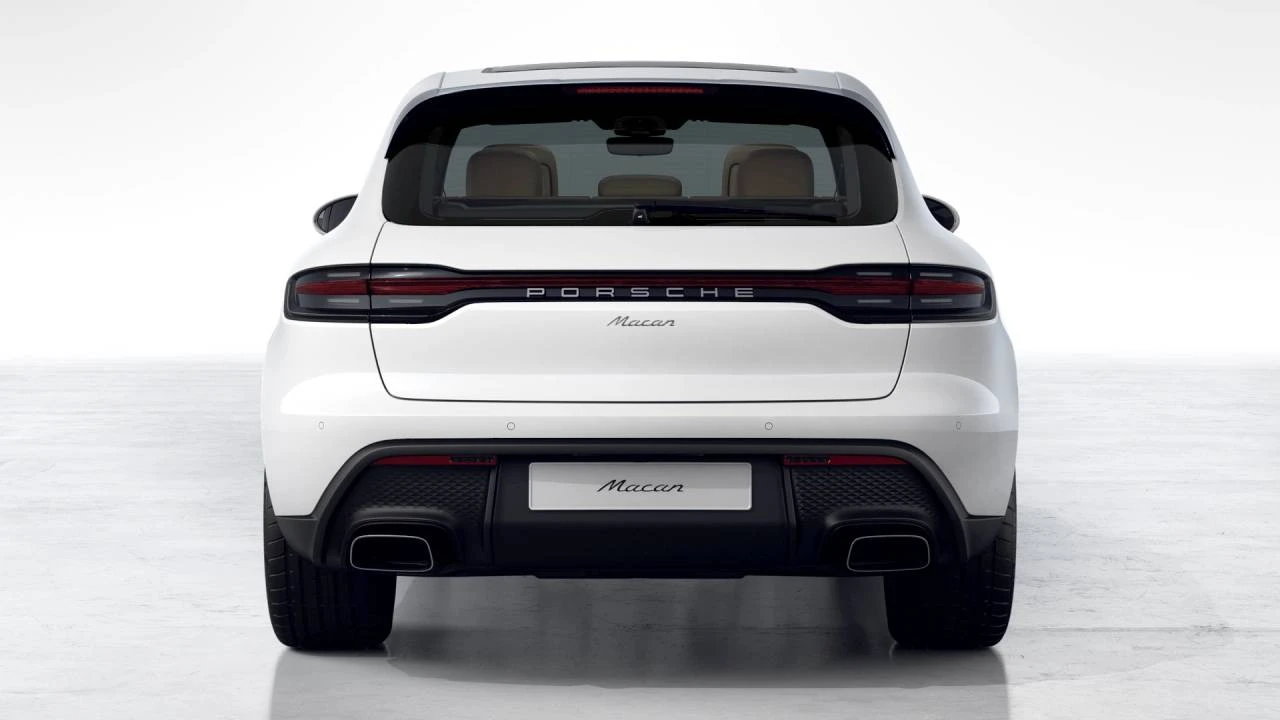 2026 Porsche Macan - Image 7 of 10