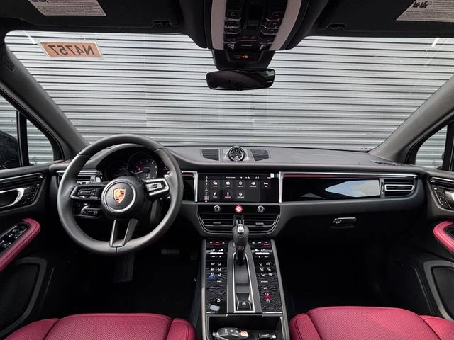 2026 Porsche Macan - Image 13 of 28