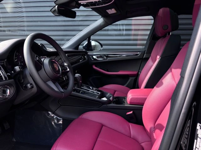 2026 Porsche Macan - Image 4 of 28