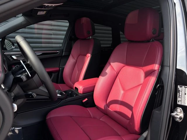 2026 Porsche Macan - Image 5 of 28