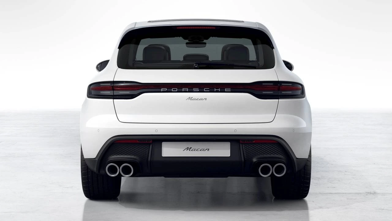 2026 Porsche Macan - Image 7 of 10