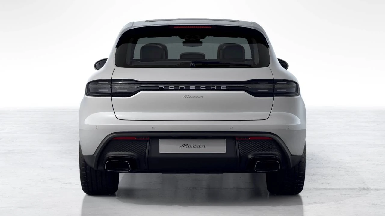 2026 Porsche Macan - Image 7 of 10
