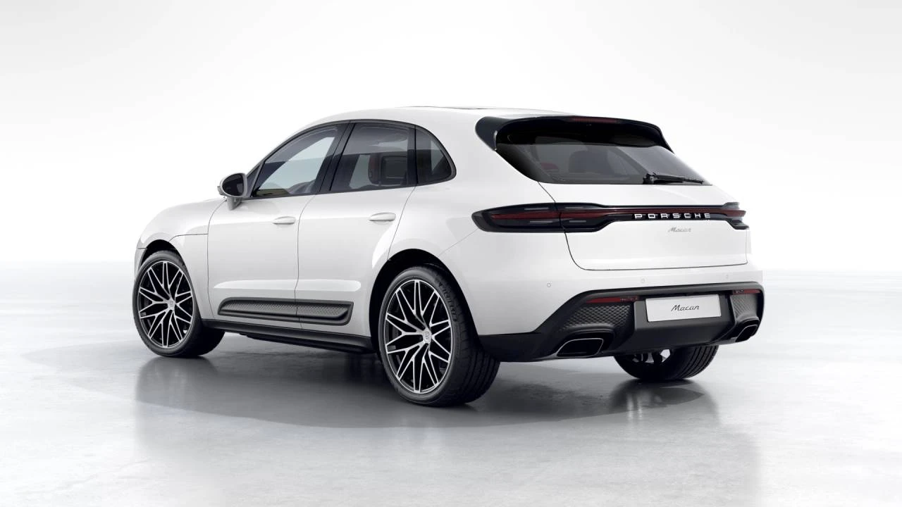 2026 Porsche Macan - Image 3 of 10