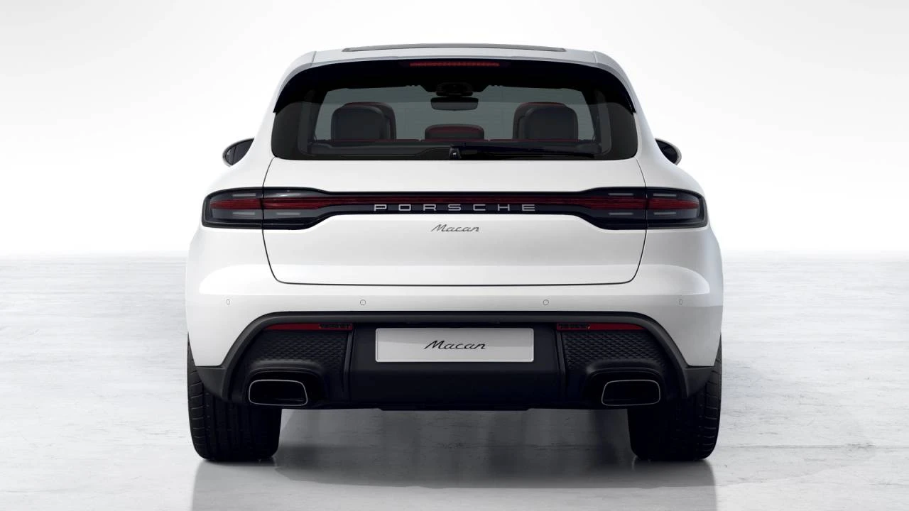 2026 Porsche Macan - Image 7 of 10