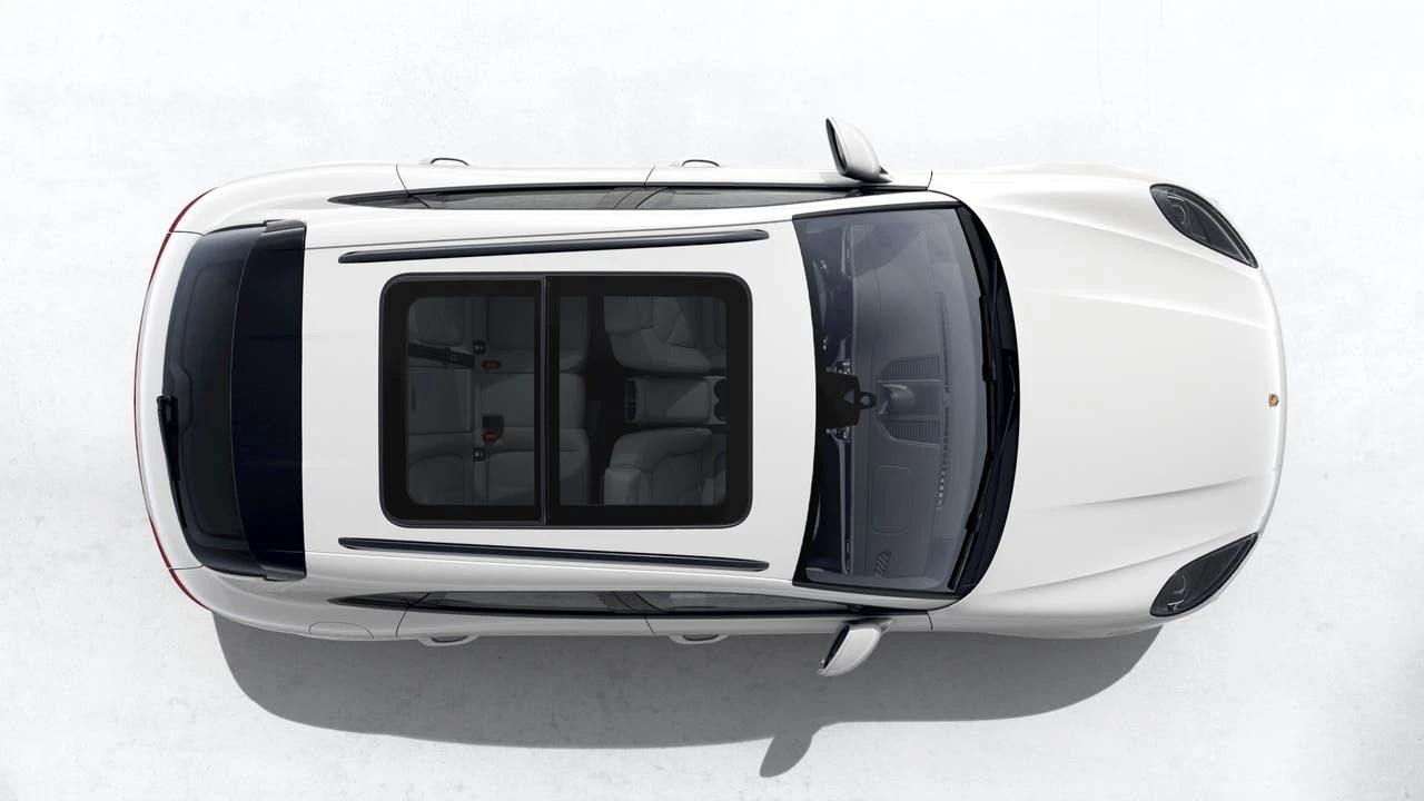 2026 Porsche Macan Electric - Image 5 of 10