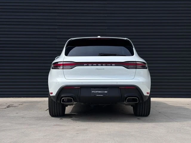 2026 Porsche Macan - Image 6 of 28