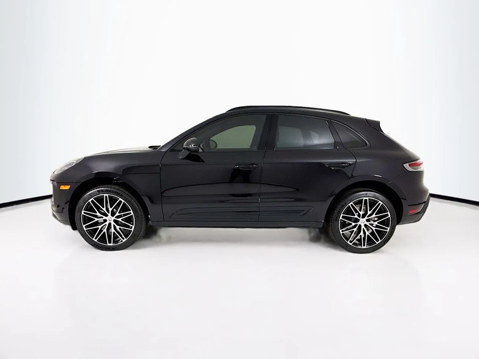 2026 Porsche Macan - Image 2 of 31