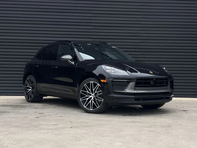 2026 Porsche Macan - Image 9 of 29
