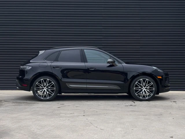 2026 Porsche Macan - Image 8 of 29
