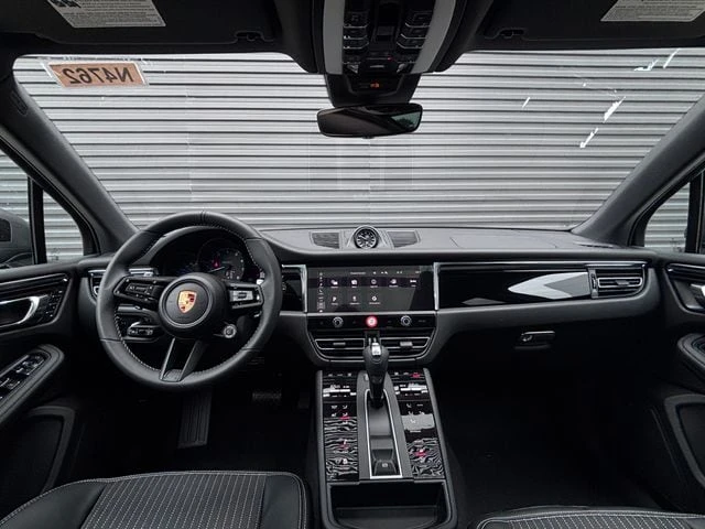 2026 Porsche Macan - Image 13 of 29