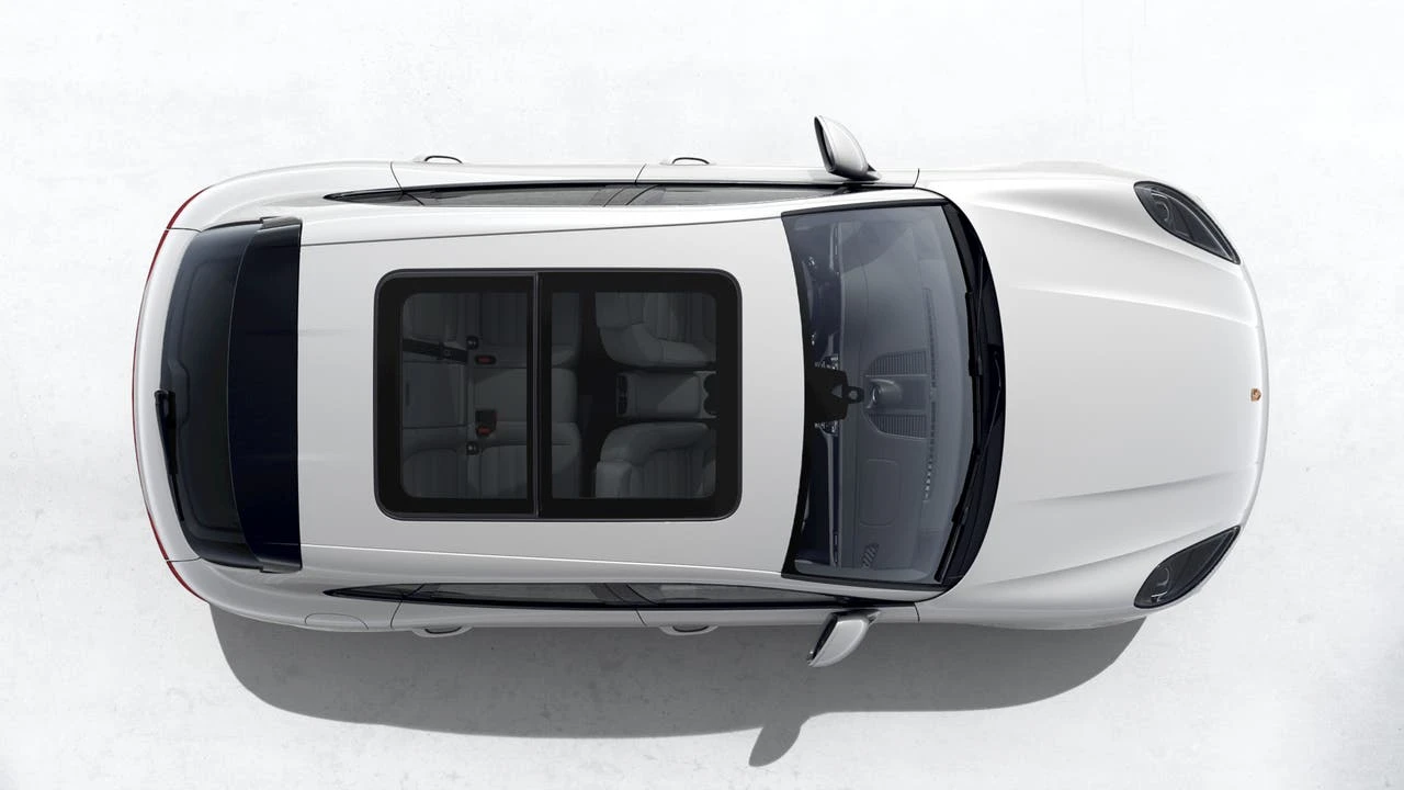 2026 Porsche Macan - Image 5 of 10