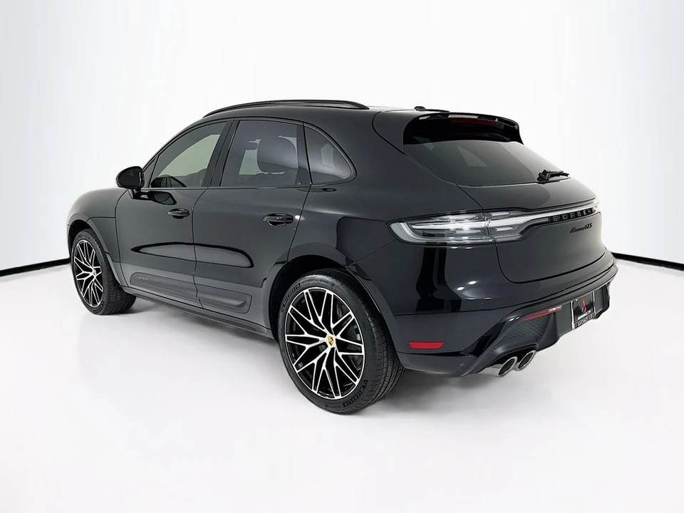 2026 Porsche Macan - Image 3 of 31