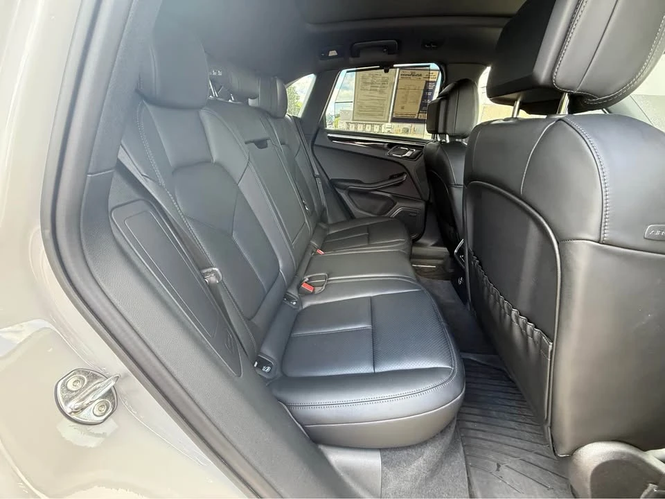 2026 Porsche Macan Electric - Image 6 of 15