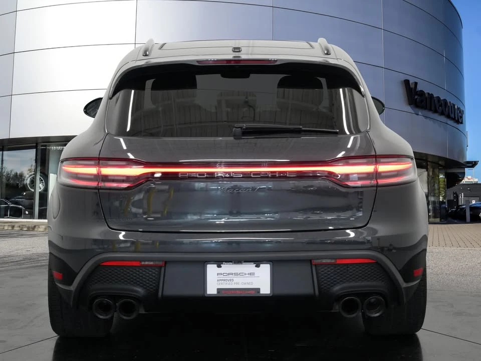 2026 Porsche Macan T - Image 19 of 20