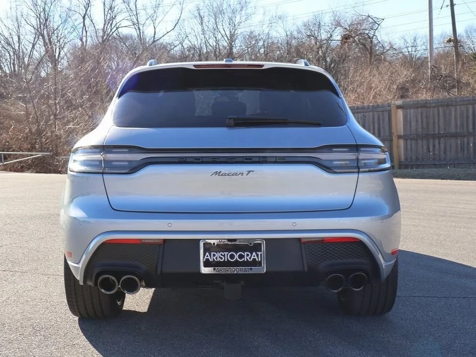 2026 Porsche Macan T - Image 7 of 20
