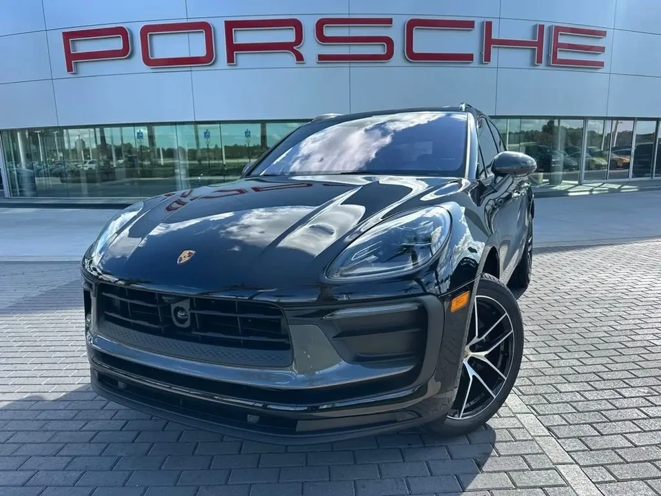 2026 Porsche Macan T - Image 2 of 8
