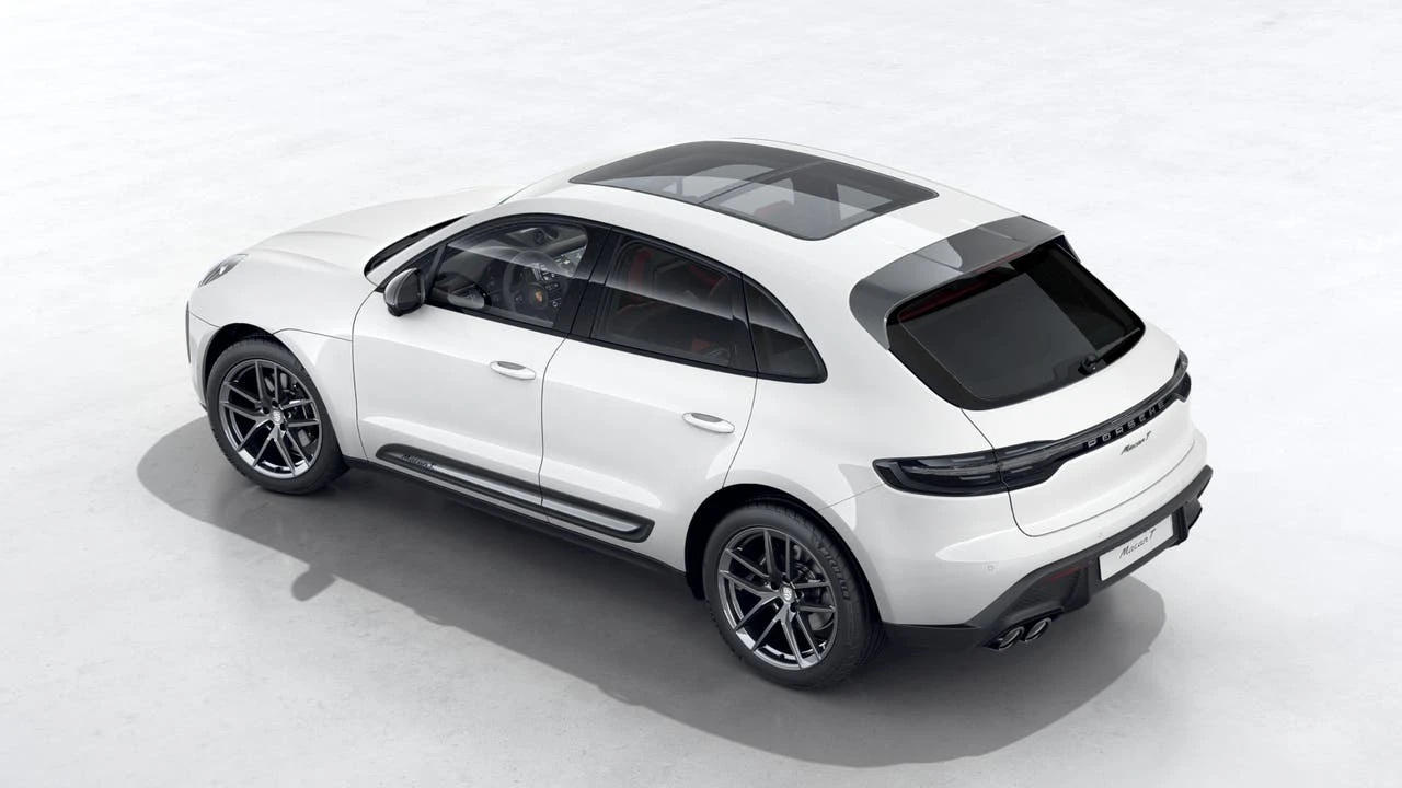2026 Porsche Macan T - Image 4 of 10