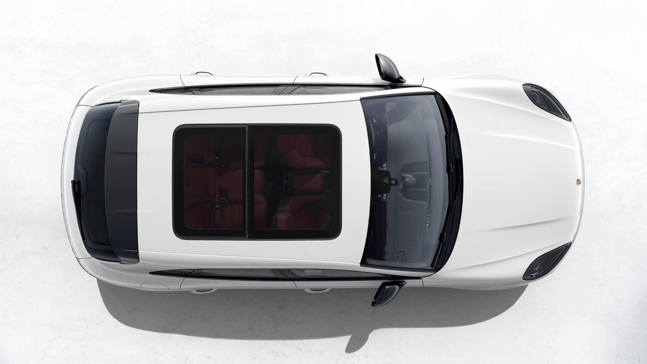 2026 Porsche Macan T - Image 5 of 10