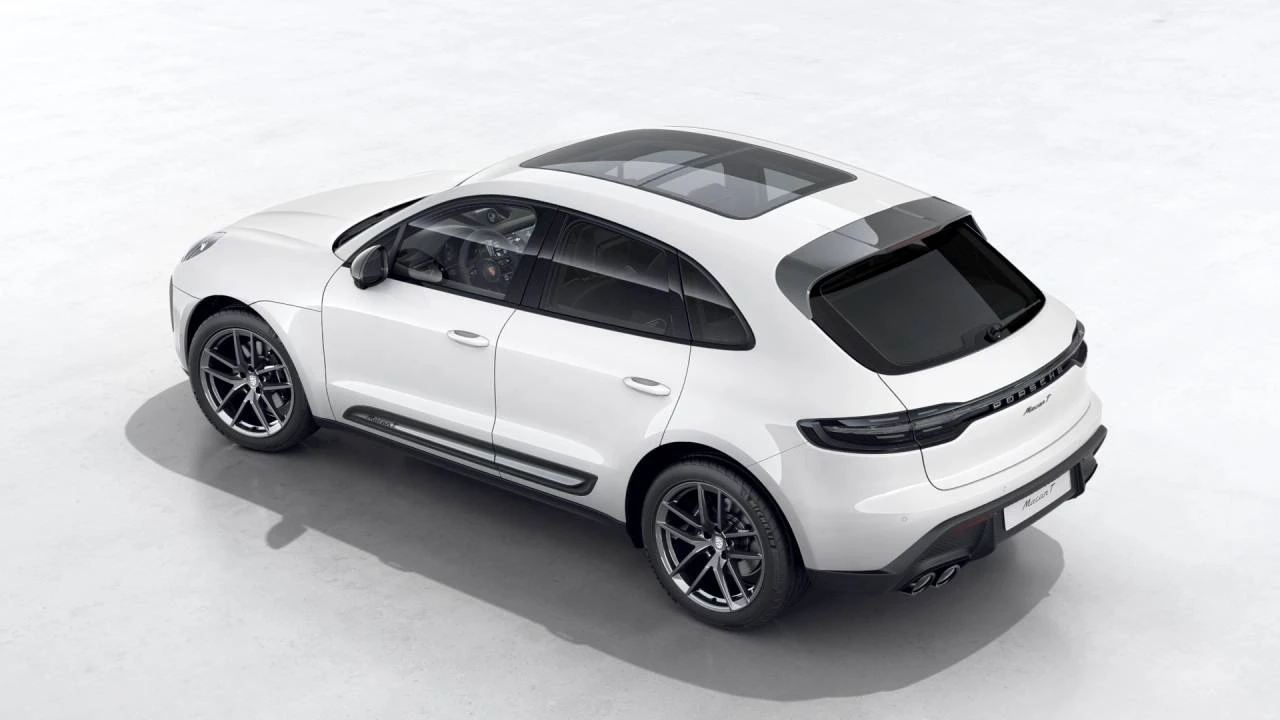 2026 Porsche Macan T - Image 4 of 10