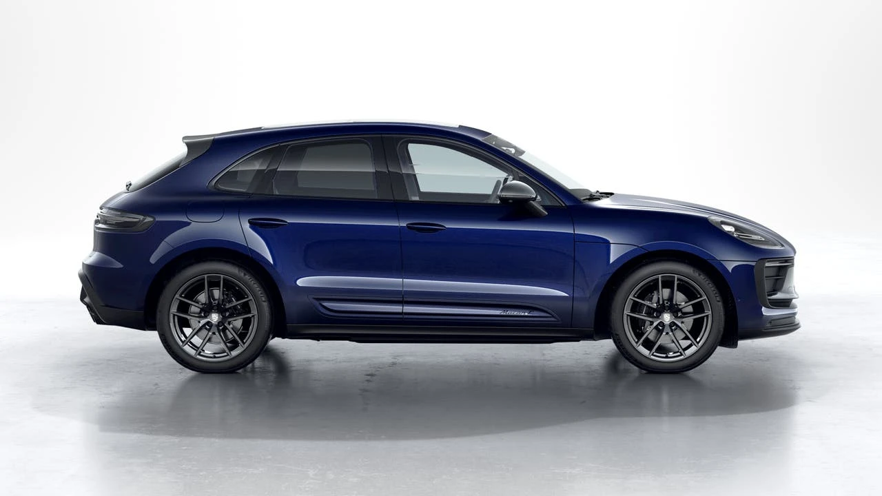 2026 Porsche Macan T - Image 6 of 10