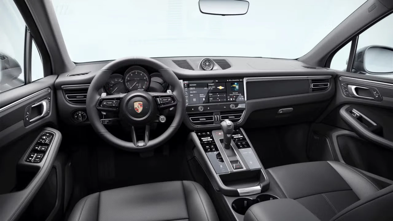 2026 Porsche Macan T - Image 28 of 30