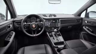 2026 Porsche Macan T - Image 25 of 30