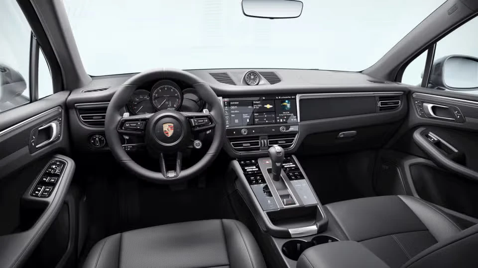 2026 Porsche Macan T - Image 27 of 30