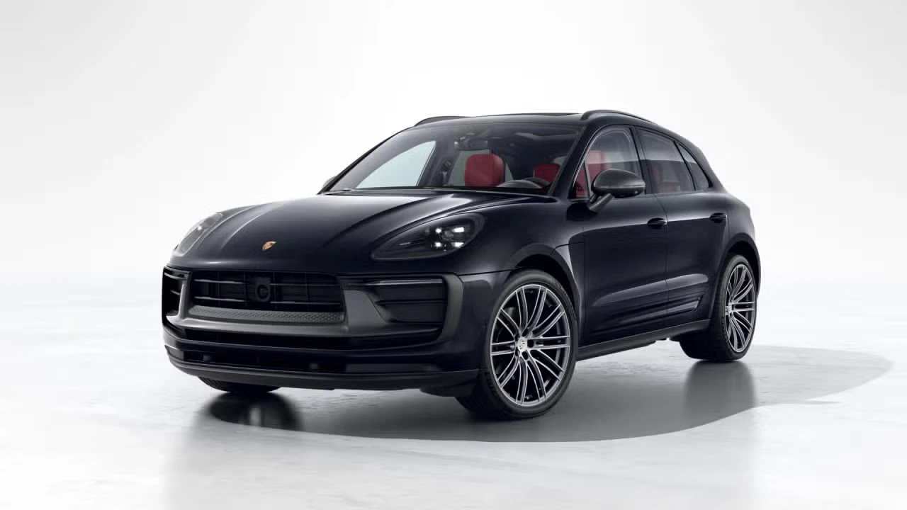 2026 Porsche Macan T - Image 4 of 31