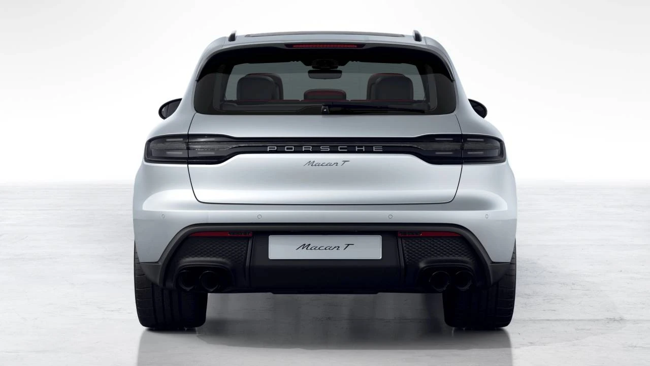 2026 Porsche Macan T - Image 7 of 10
