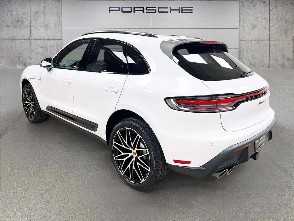 2026 Porsche Macan T - Image 3 of 5