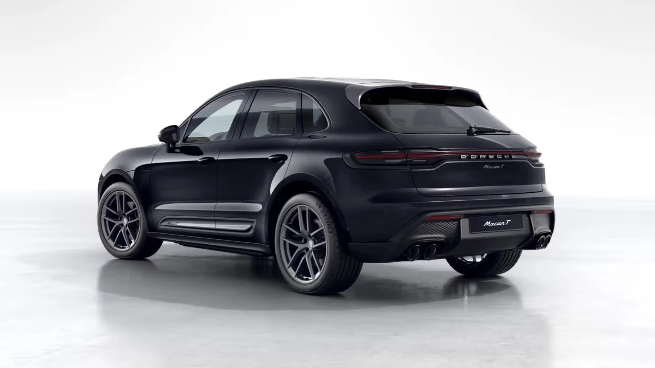 2026 Porsche Macan T - Image 20 of 30
