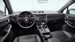 2026 Porsche Macan T - Image 25 of 30
