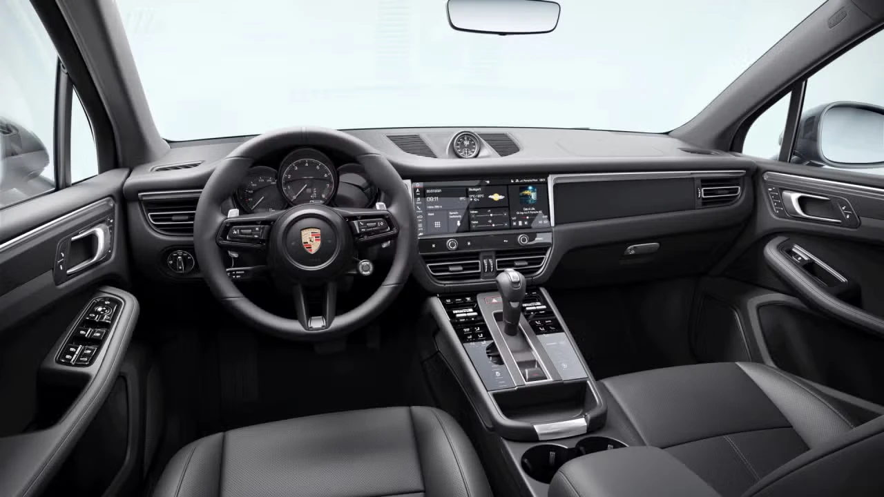 2026 Porsche Macan T - Image 28 of 30