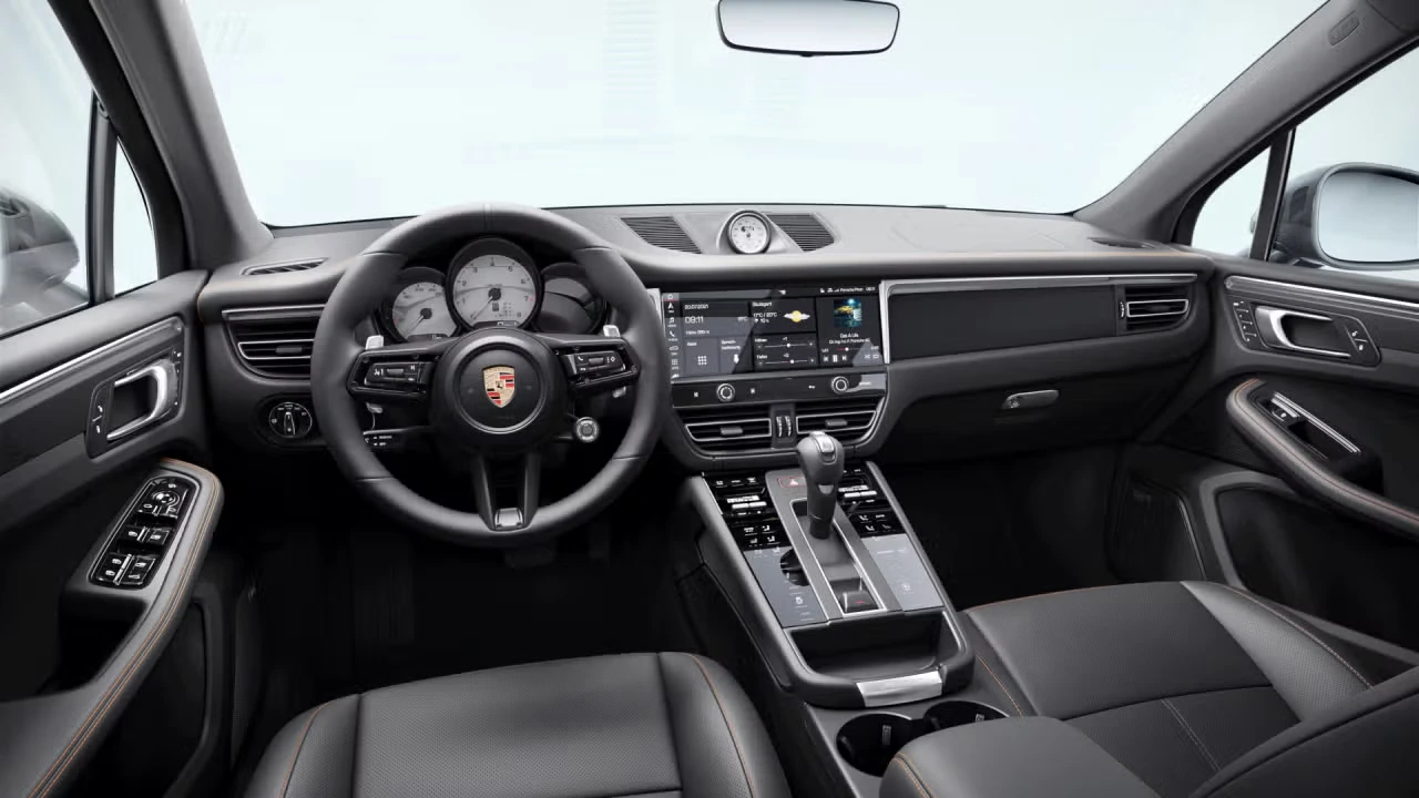 2026 Porsche Macan T - Image 28 of 30