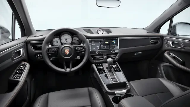 2026 Porsche Macan T - Image 30 of 30