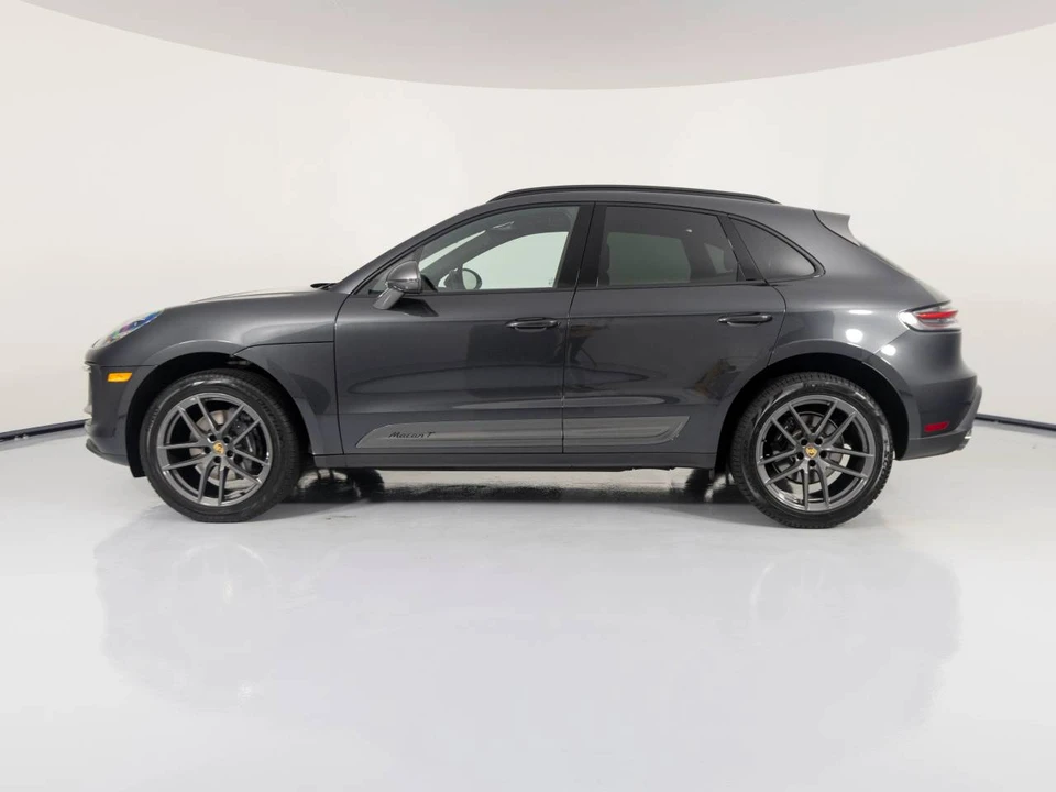 2026 Porsche Macan T - Image 2 of 5