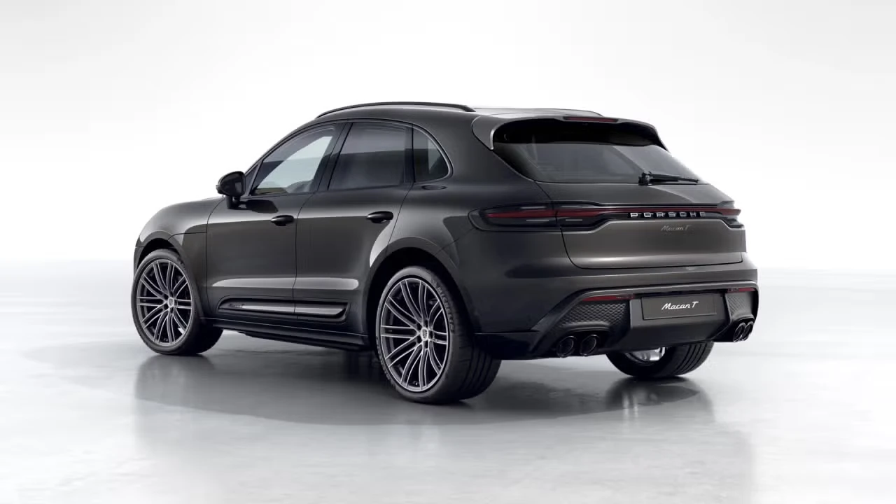 2026 Porsche Macan T - Image 20 of 31