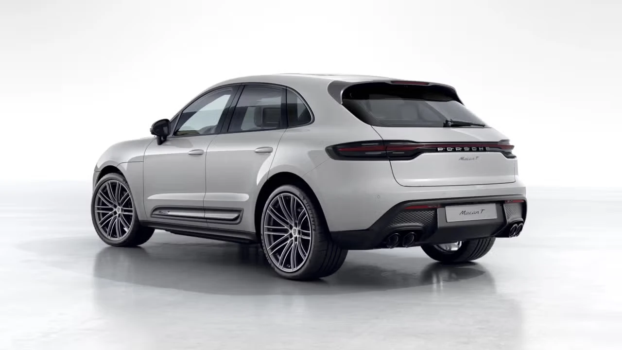 2026 Porsche Macan T - Image 20 of 31