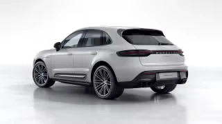 2026 Porsche Macan T - Image 17 of 31
