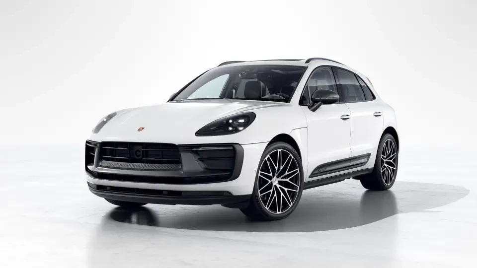 2026 Porsche Macan T - Image 7 of 31