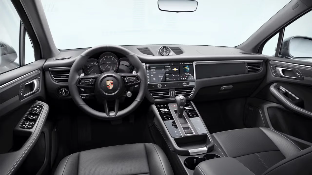 2026 Porsche Macan T - Image 28 of 30