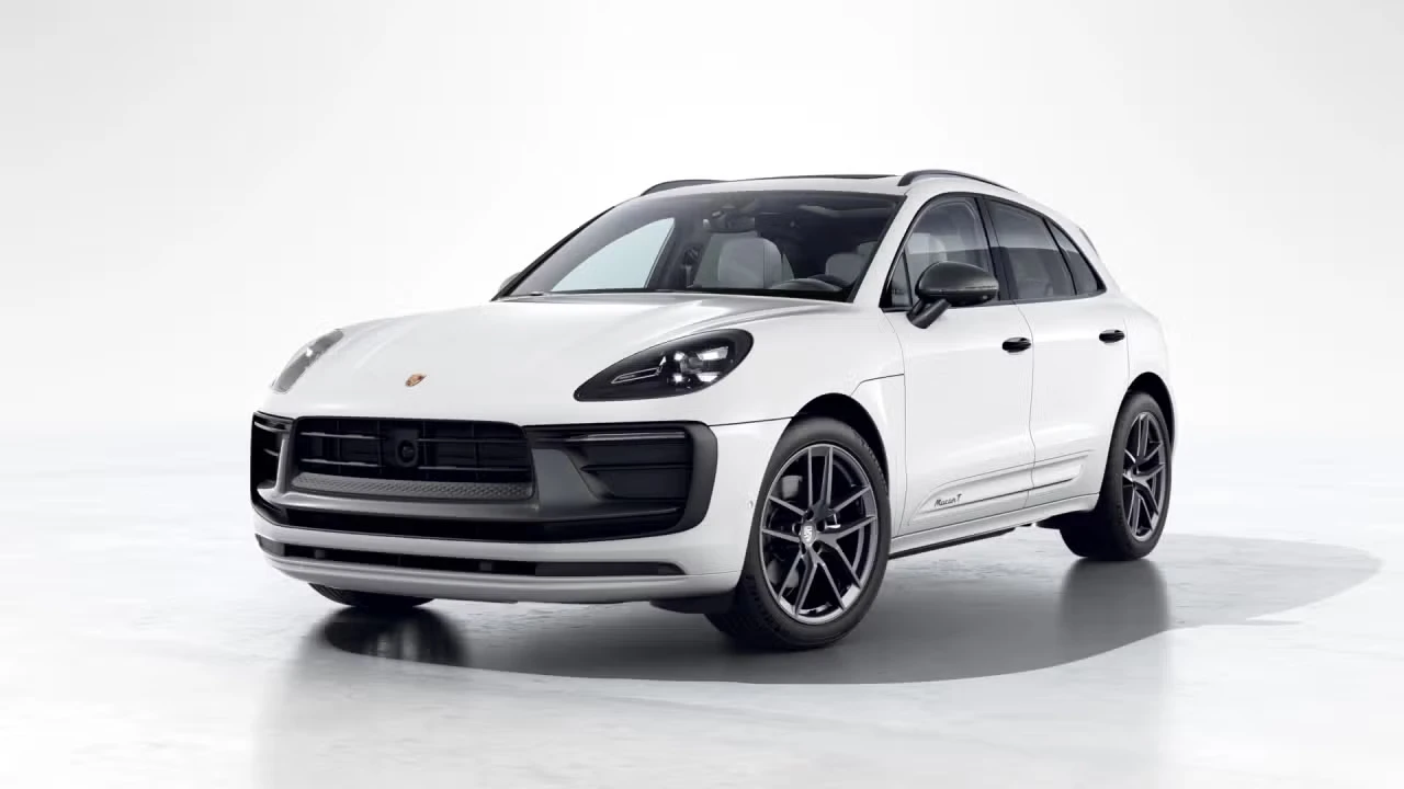 2026 Porsche Macan T - Image 4 of 30