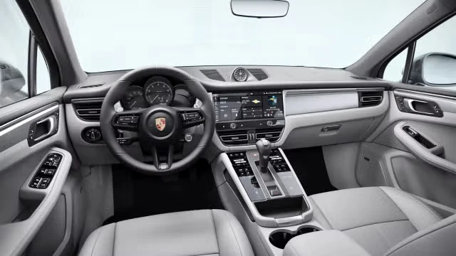 2026 Porsche Macan T - Image 26 of 30