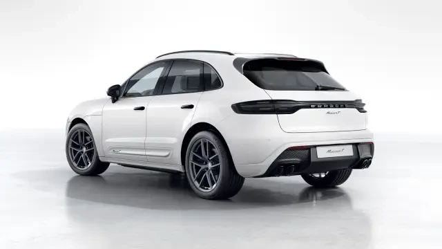 2026 Porsche Macan T - Image 22 of 30
