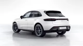 2026 Porsche Macan T - Image 17 of 30