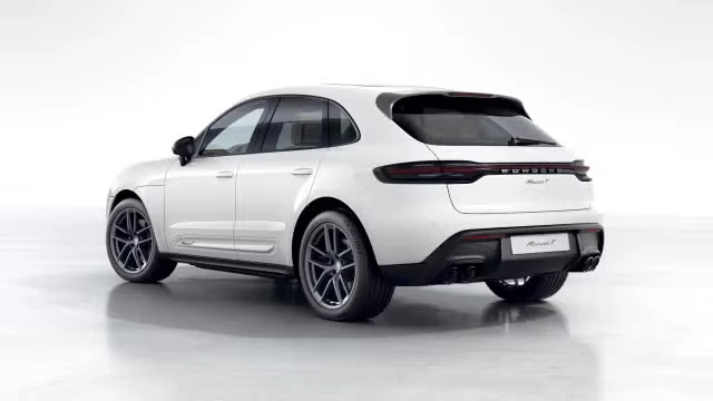 2026 Porsche Macan T - Image 18 of 30