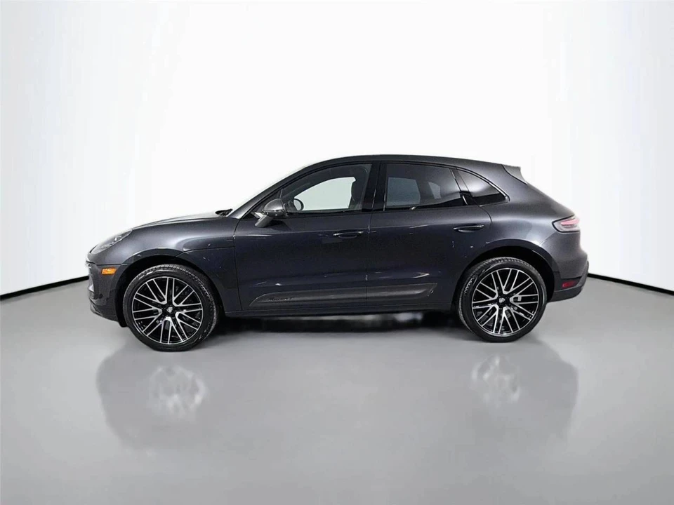 2026 Porsche Macan T - Image 2 of 5
