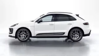 2026 Porsche Macan T - Image 9 of 30