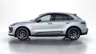 2026 Porsche Macan T - Image 9 of 31