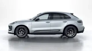 2026 Porsche Macan T - Image 13 of 31